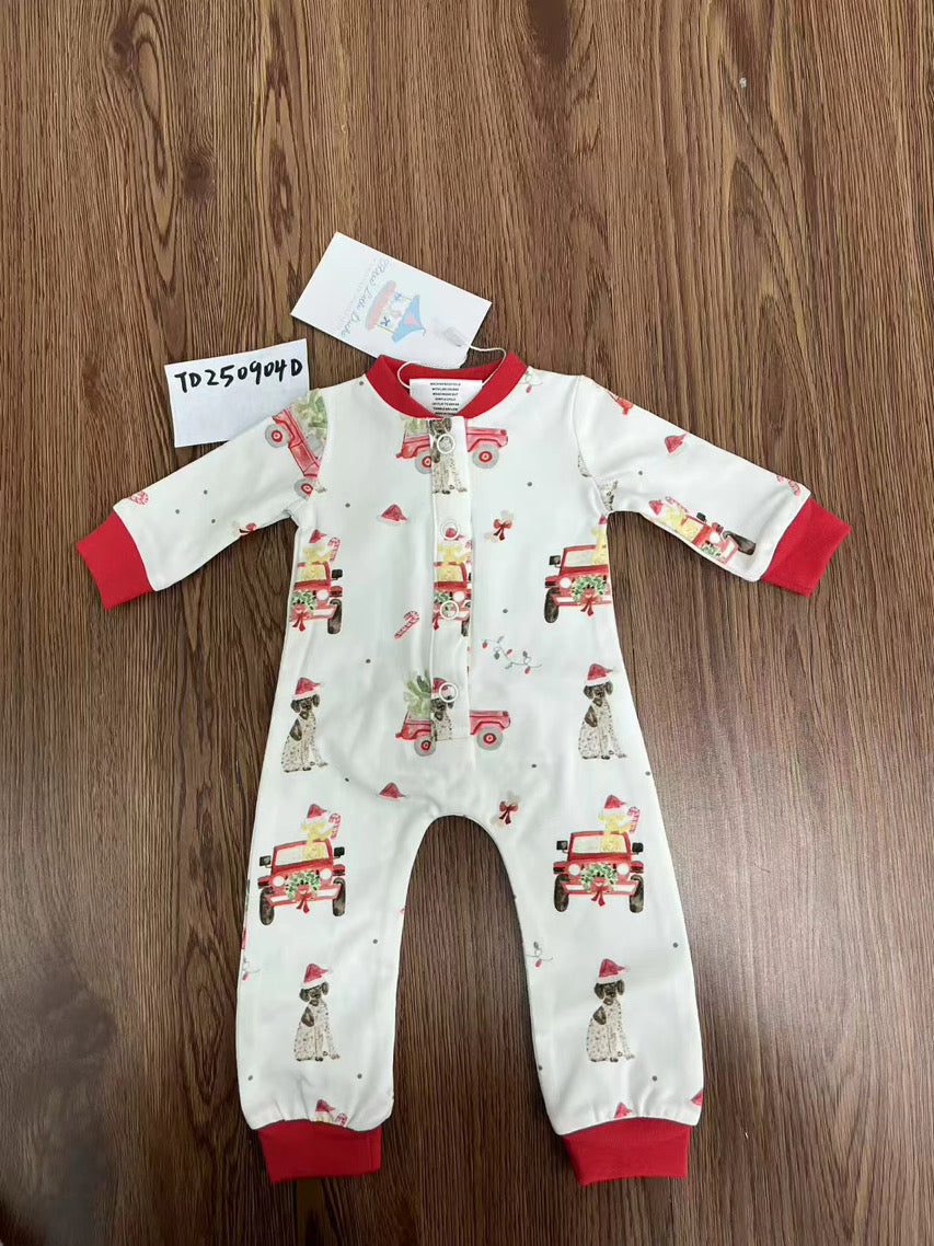 *PRE-ORDER* Dolly Sleeper- Holiday Helpers